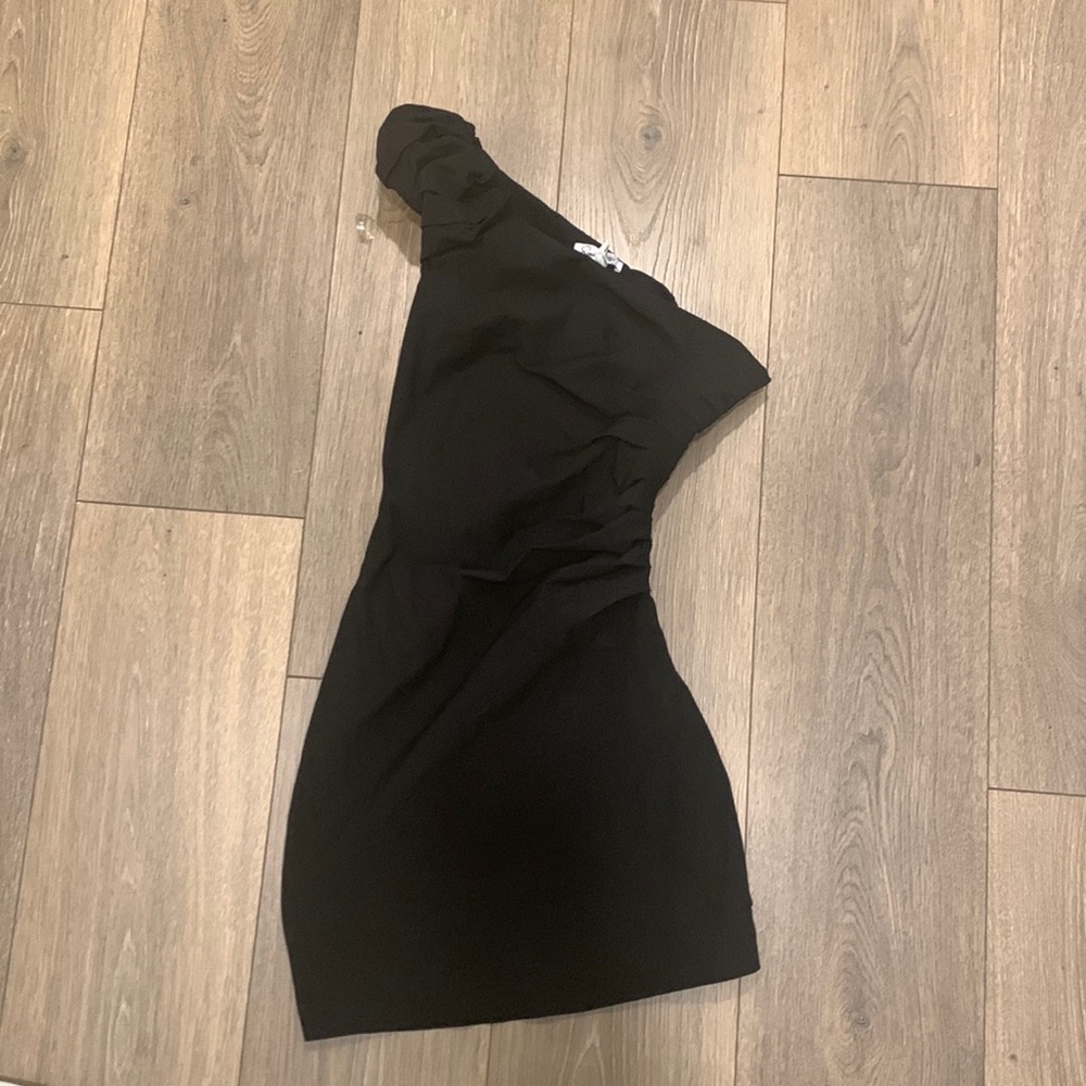 One shoulder cocktail dress